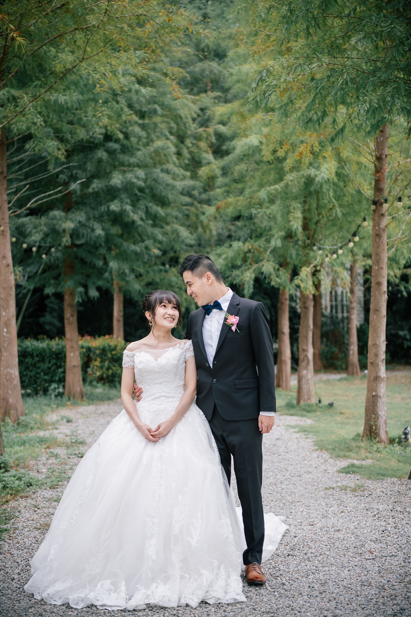 婚攝小光 | HIKARU 視覺印象
■ 婚禮攝影 青青時尚花園會館 儀式午宴■

時時刻刻的溫柔，都是因為有你存在。
__
https://hikaruimage.com
__
■平面攝影 : @婚攝小光 -Hikaru視覺印象-
■場地 : @青青時尚花園會館

#婚攝小光  #推薦婚攝   #婚禮攝影  #婚禮紀錄 #平面攝影  #HIKARU視覺印象 #青青時尚花園會館 #wedding  #prewedding #weddingphoto